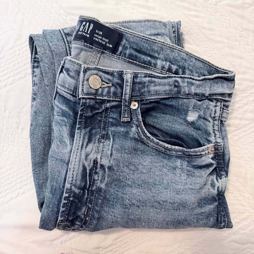 GAP Women's High Rise Jeans - Medium Blue